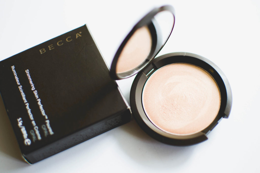 Becca Shimmering Skin Perfector Poured- Opal